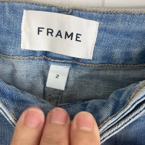 FRAME Le One Skinny Faded NWT High Rise Jeans SZ 2 (See Size Below) - Picture 4 of 9